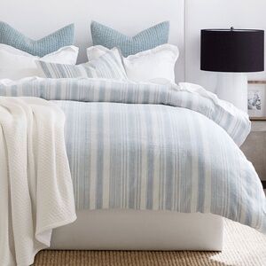 Pottery Barn Duvet, Hawthorne, Blue, Cal King